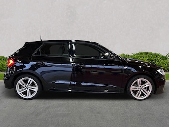 Used Audi A1 2022 for sale - 76011026: Photo