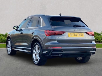 Used Audi Q3 2024 for sale - 77745133: Photo