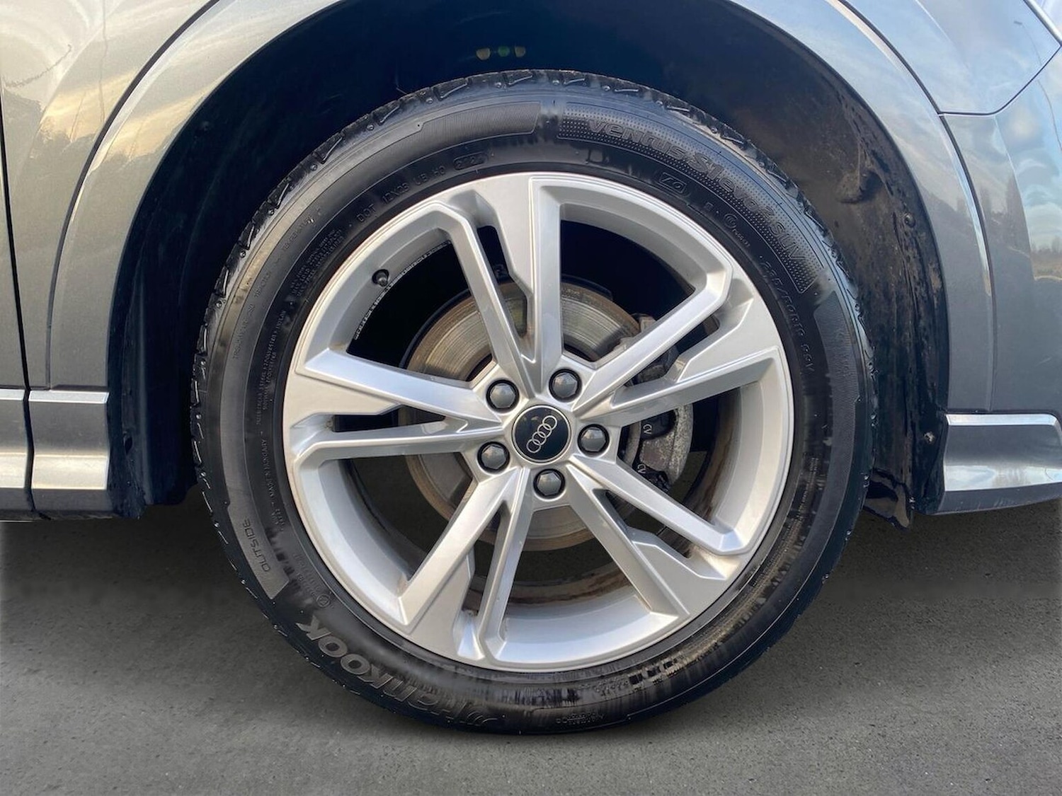 Used Audi Q3 2024 for sale - 77745133: Photo 6