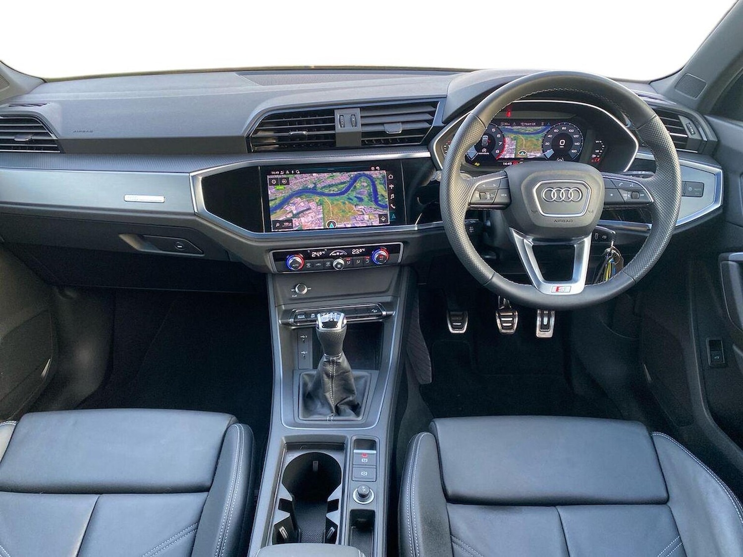 Used Audi Q3 2024 for sale - 77745133: Photo 8