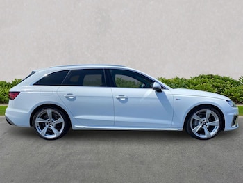 Used Audi A4 2023 for sale - 79114996: Photo