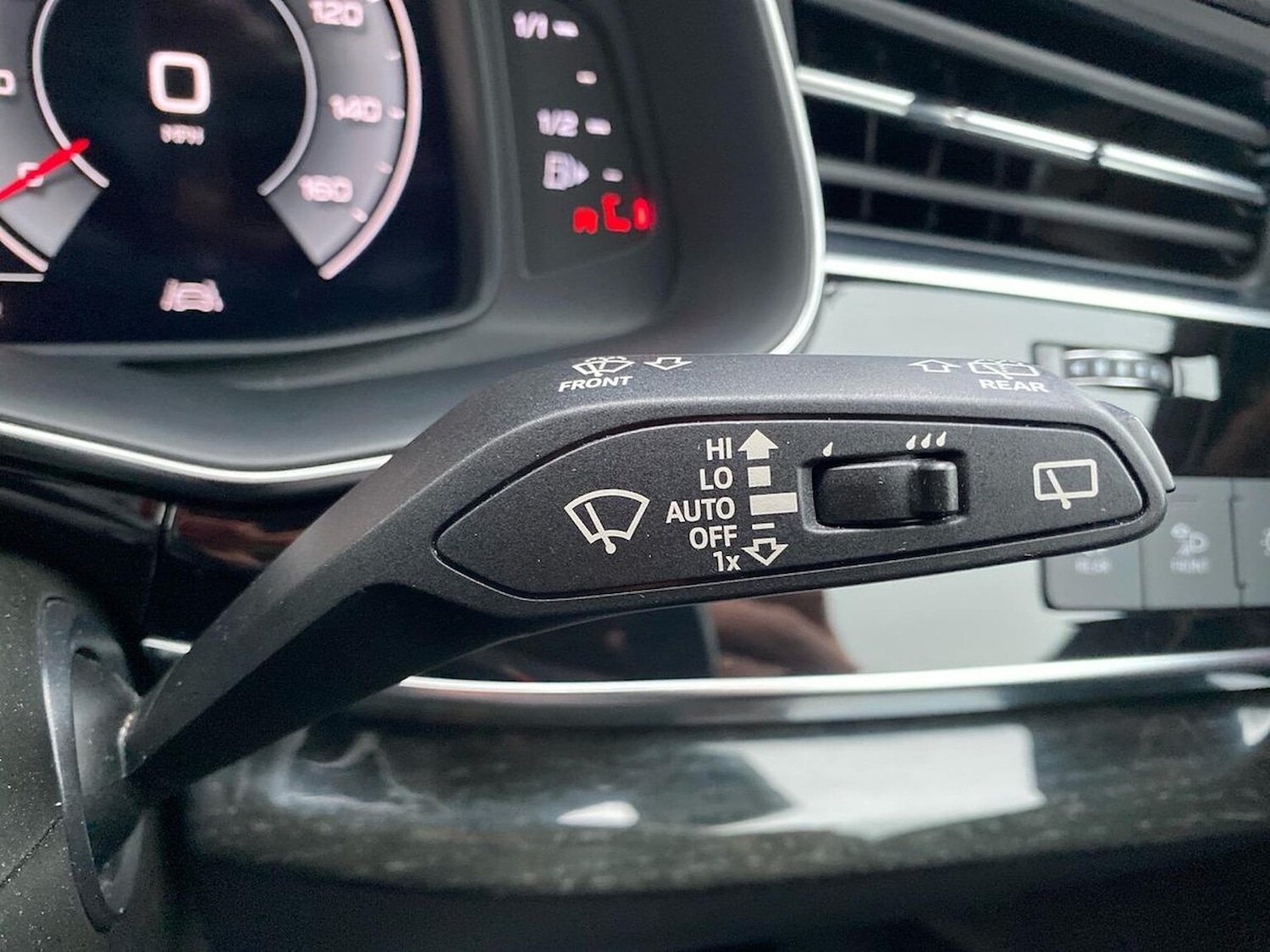 Used Audi Q7 2021 for sale - 77065797: Photo 30