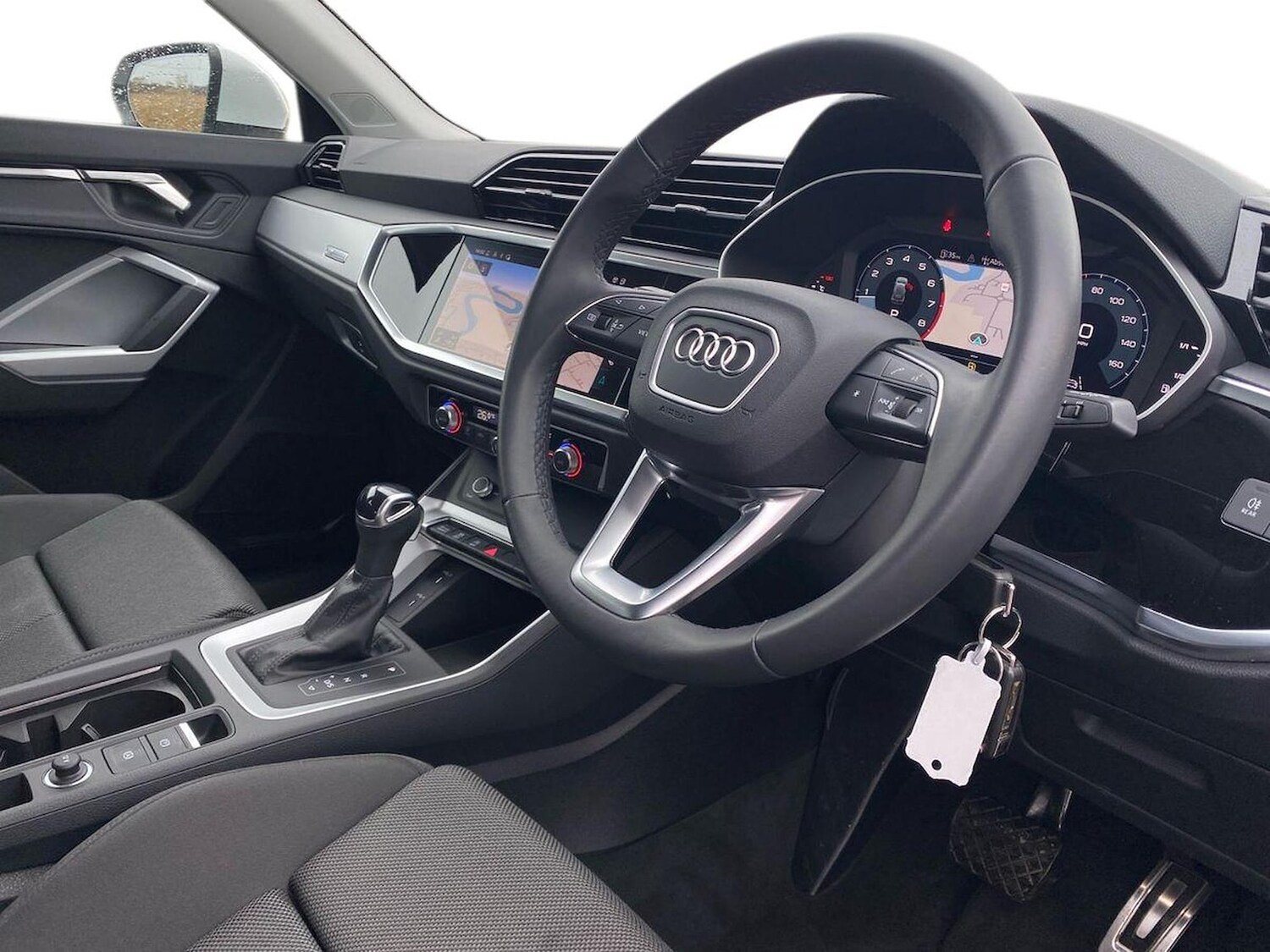 Used Audi Q3 2024 for sale - 77676323: Photo 15