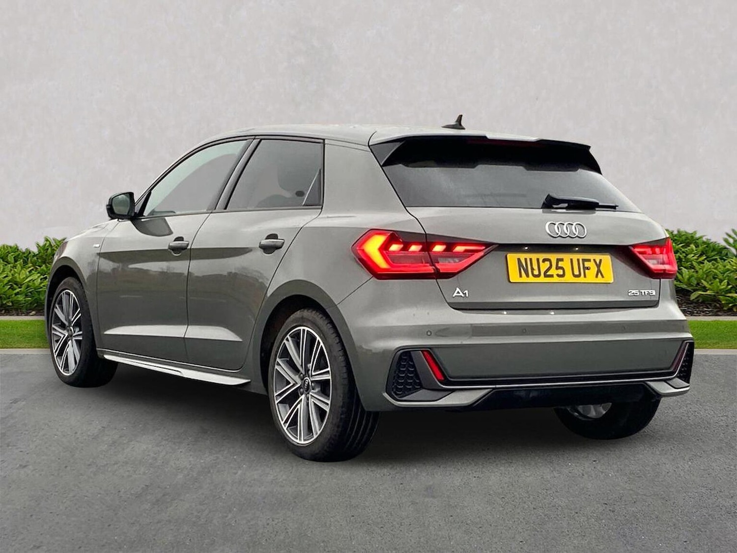 Used Audi A1 2025 for sale - 77901692: Photo 2