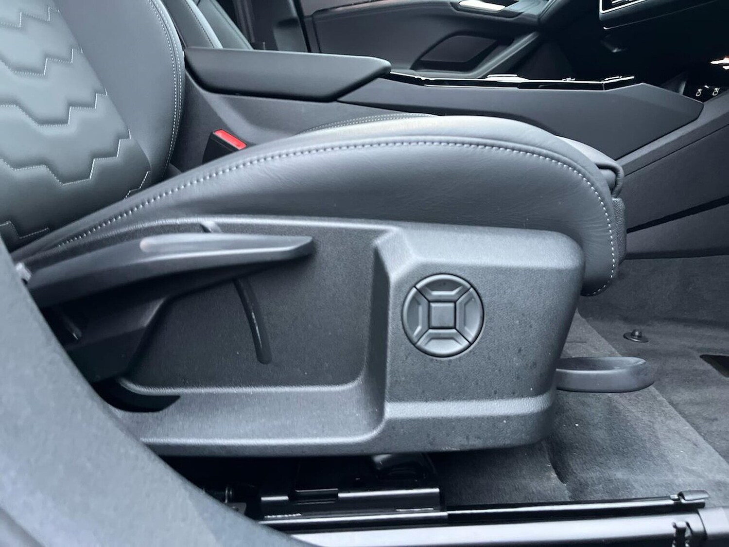 Used Audi A6 2025 for sale - 77845290: Photo 30