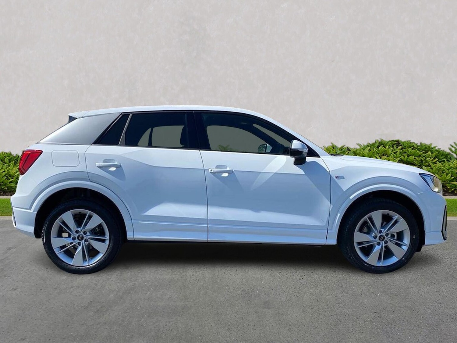 Used Audi Q2 2025 for sale - 76628183: Photo 3