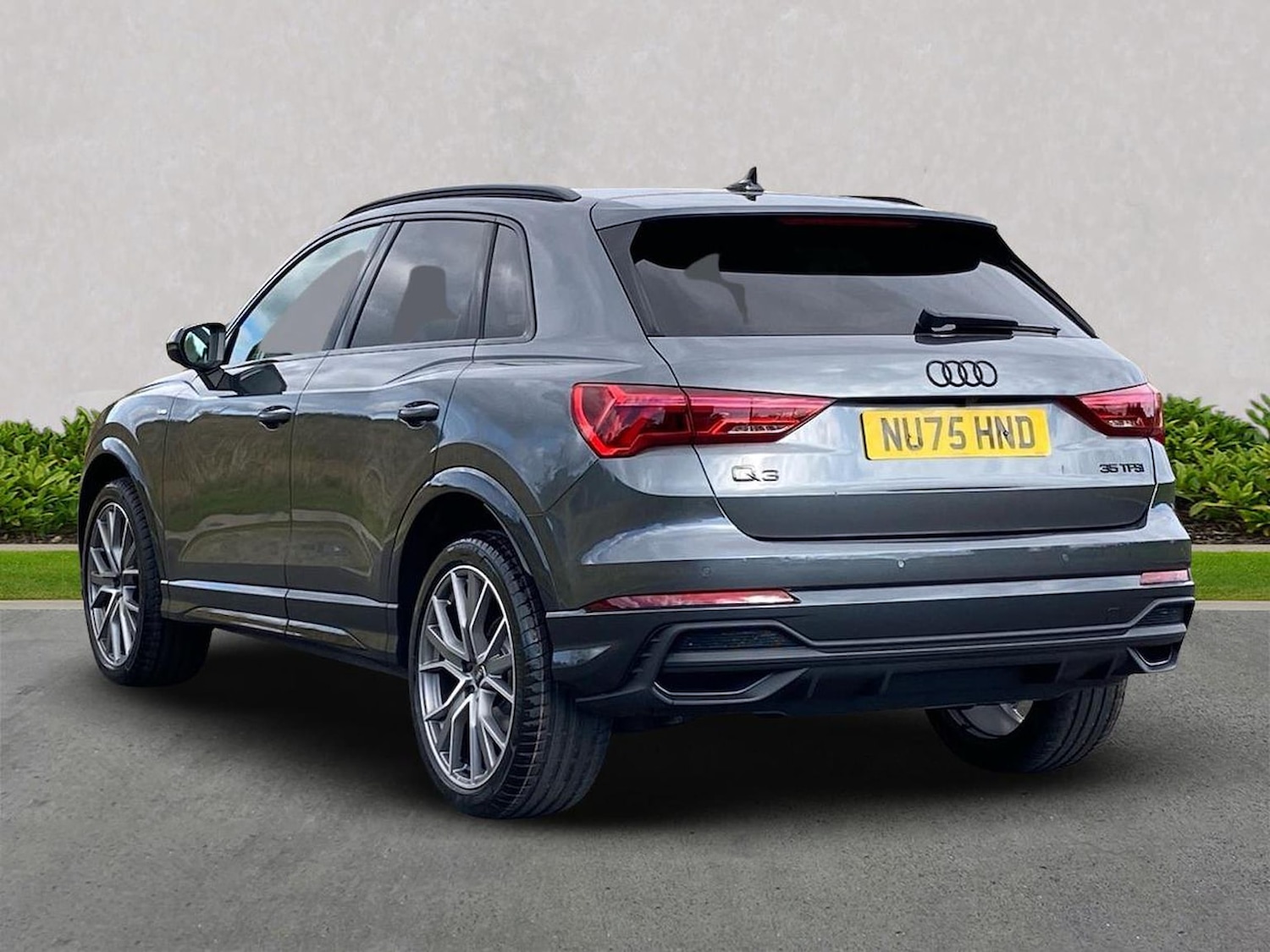 Used Audi Q3 2025 for sale - 78192952: Photo 2