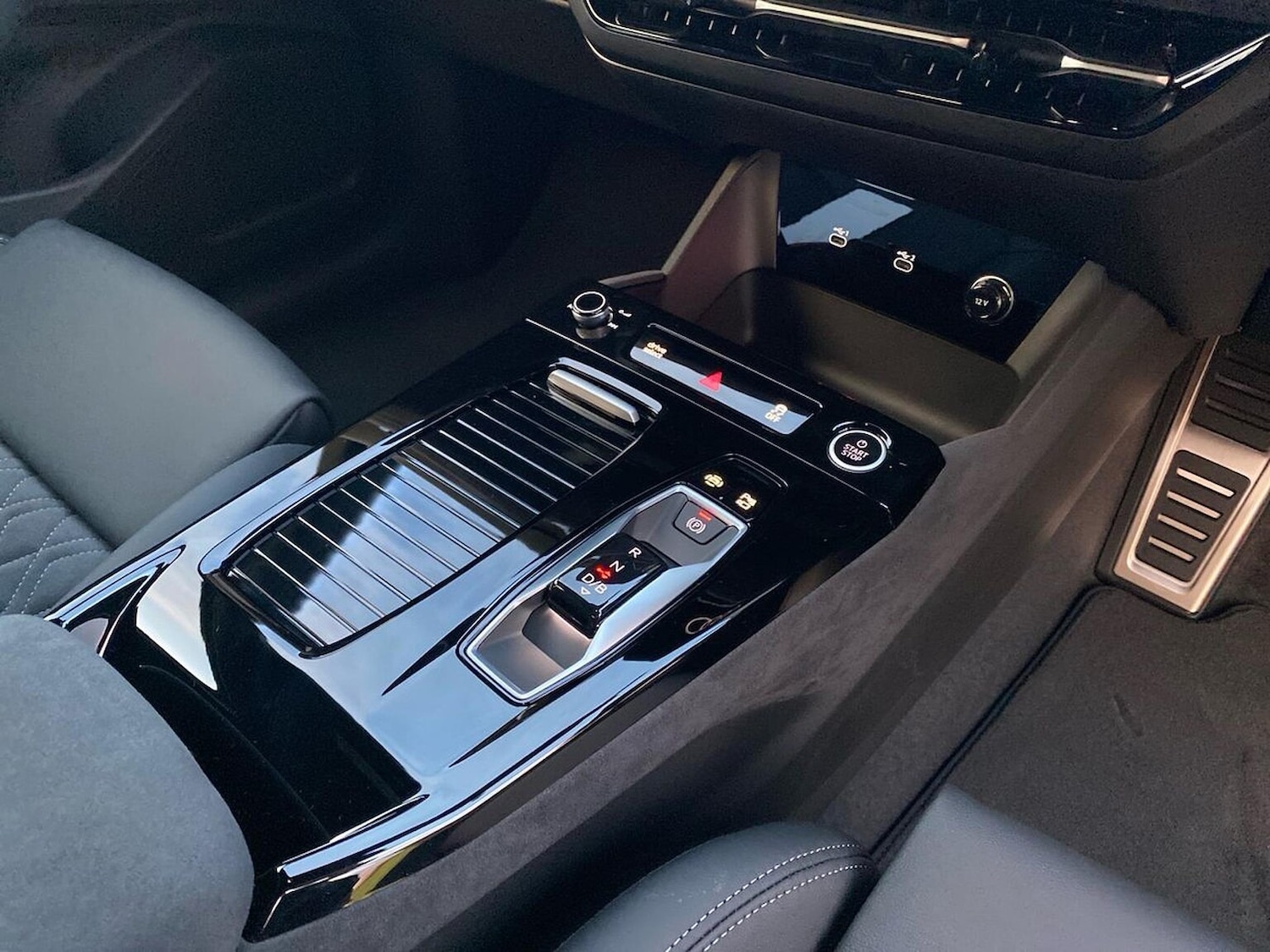 Used Audi Q6 e-tron 2026 for sale - 77781556: Photo 13