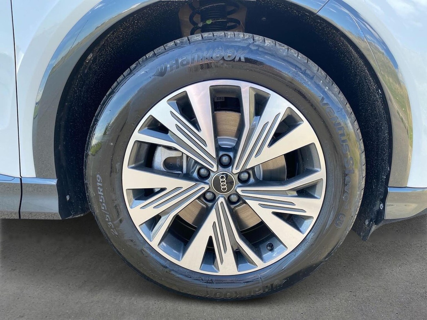 Used Audi Q4 e-tron 2025 for sale - 76165094: Photo 6