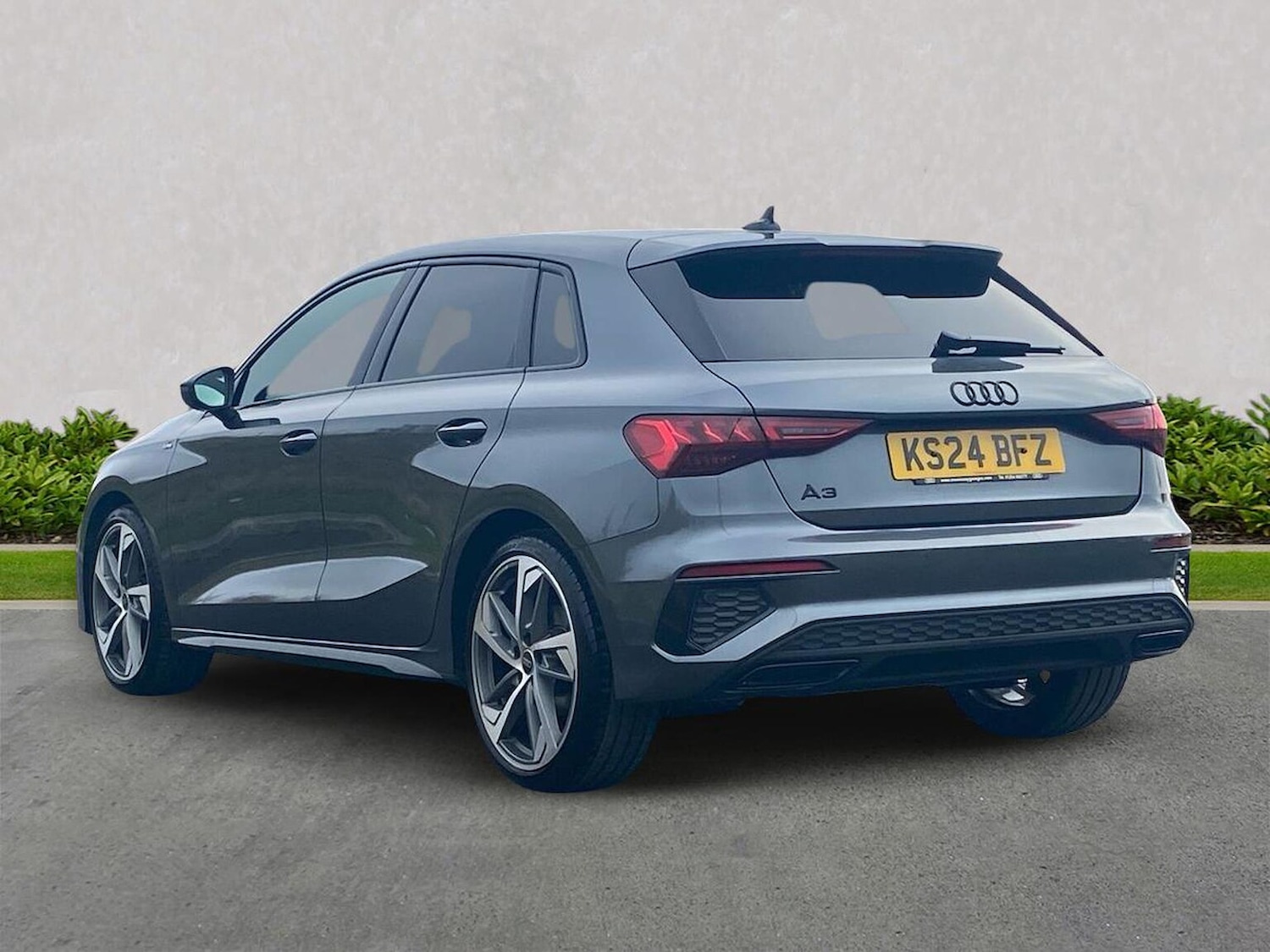 Used Audi A3 2024 for sale - 76506187: Photo 2