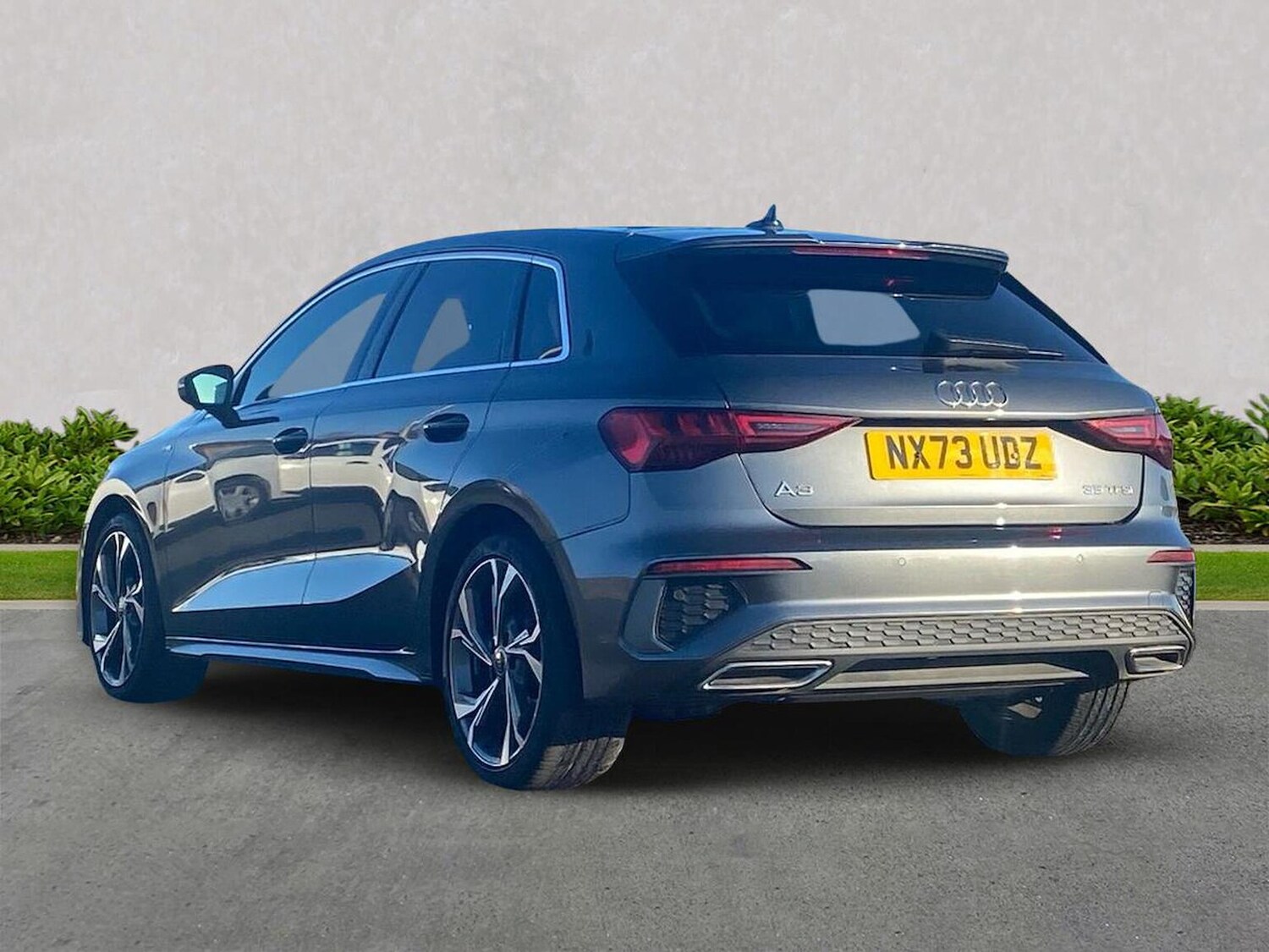 Used Audi A3 2023 for sale - 76725831: Photo 2