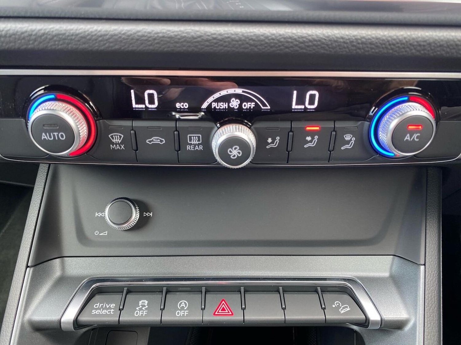 Used Audi Q3 2025 for sale - 76831955: Photo 12