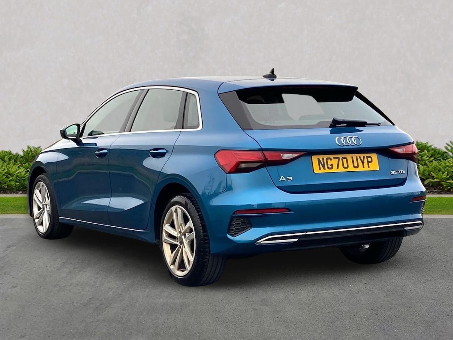 Used Audi A3 2020 for sale - 76536665: Photo 2