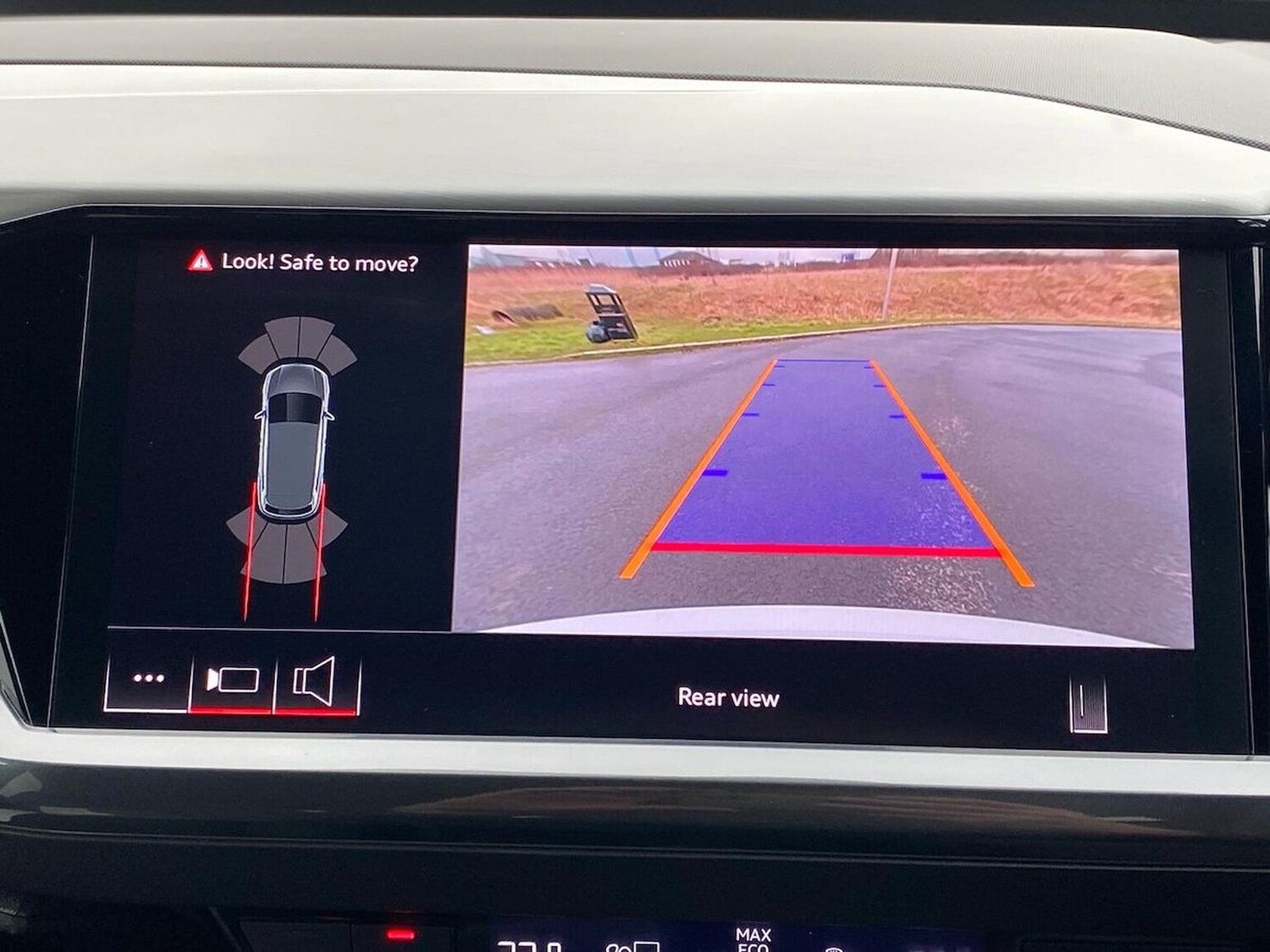 Used Audi Q4 e-tron 2024 for sale - 78193074: Photo 25