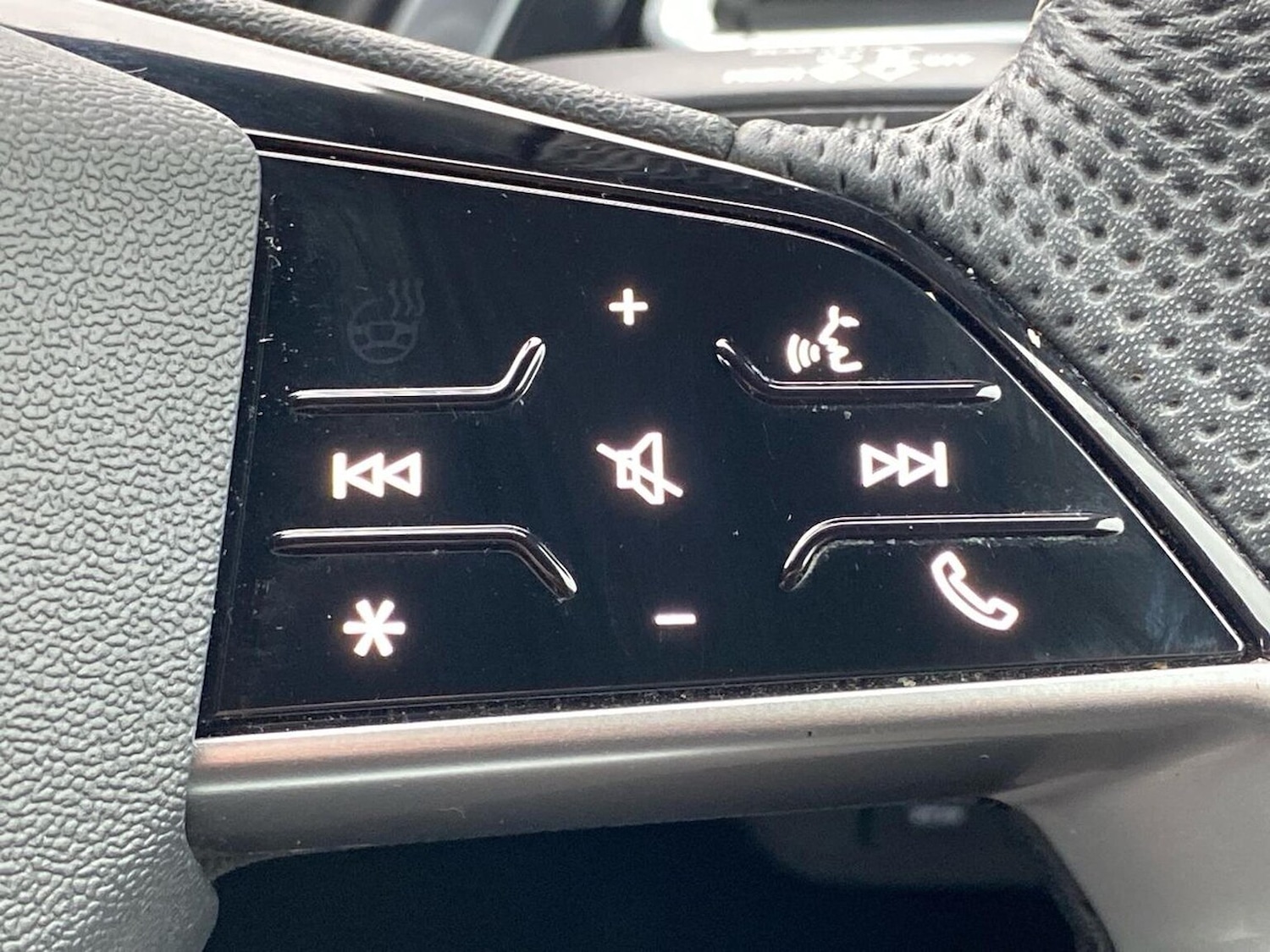 Used Audi Q4 e-tron 2024 for sale - 78193074: Photo 28