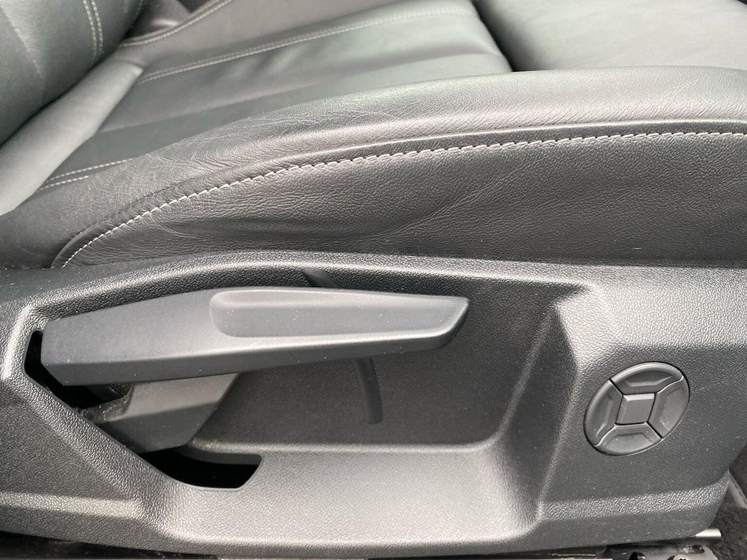 Used Audi Q4 e-tron 2024 for sale - 78193074: Photo 32