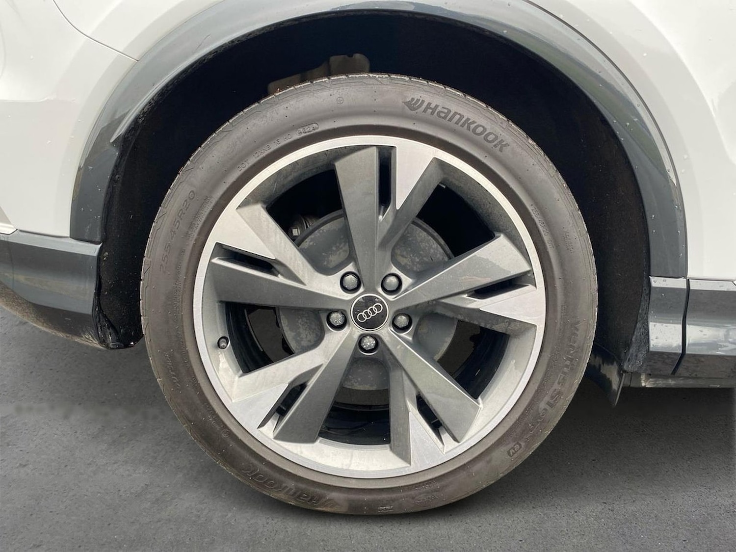 Used Audi Q4 e-tron 2024 for sale - 78193074: Photo 8