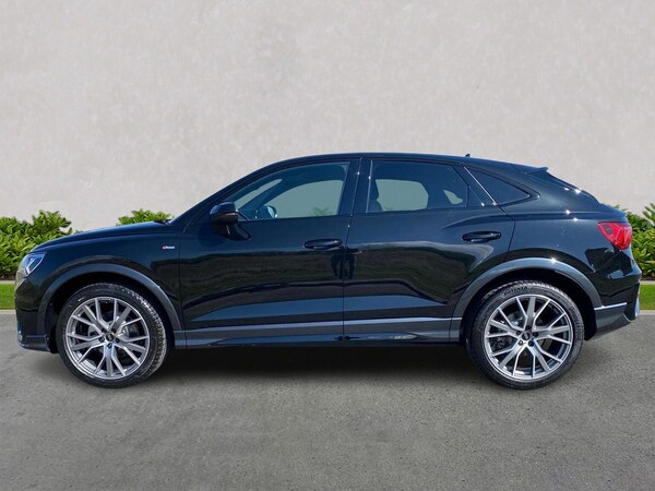 Used Audi Q3 2025 for sale - 75731002: Photo 19