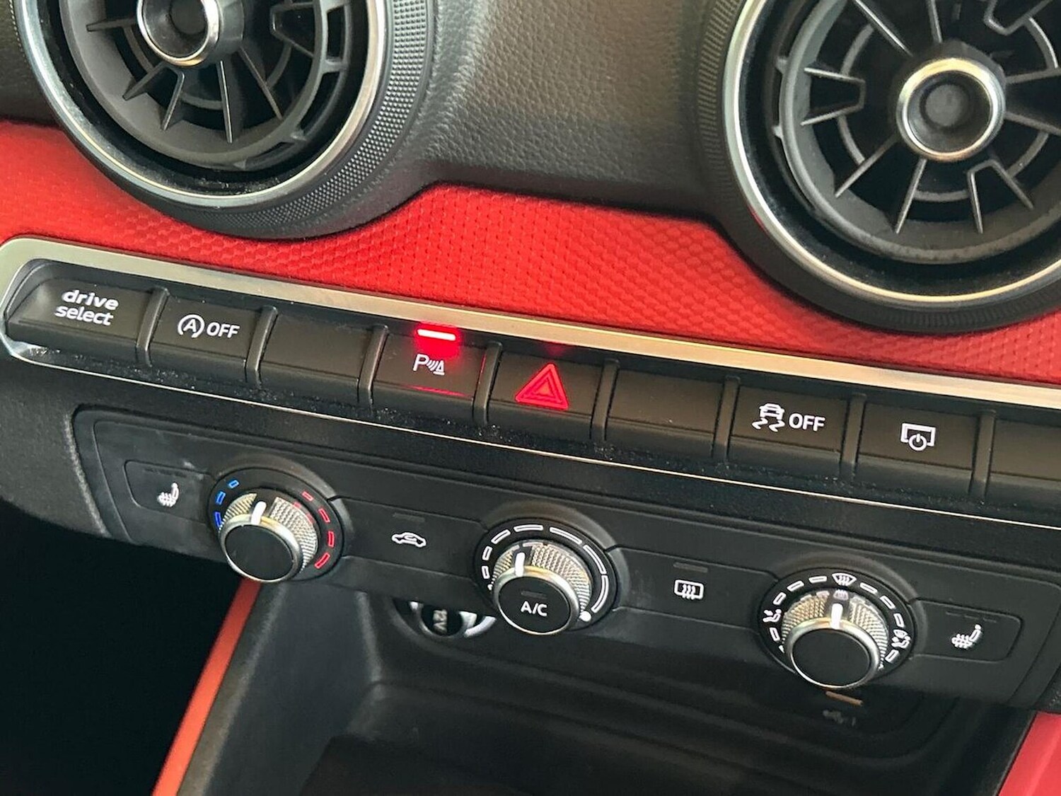 Used Audi Q2 2018 for sale - 78193388: Photo 24