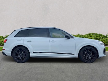 Used Audi Q7 2025 for sale - 75673520: Photo