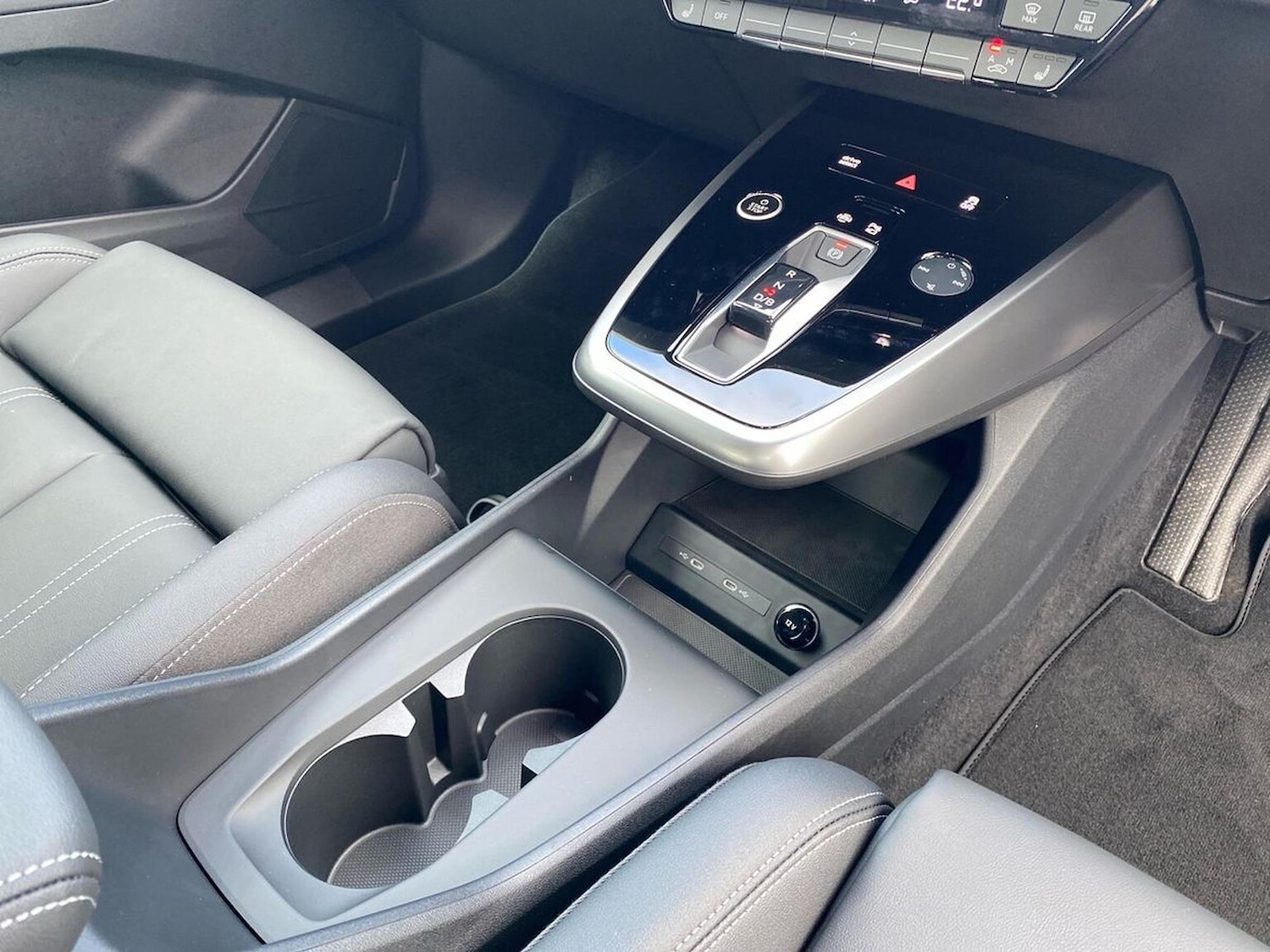 Used Audi Q4 e-tron 2025 for sale - 76699377: Photo 13