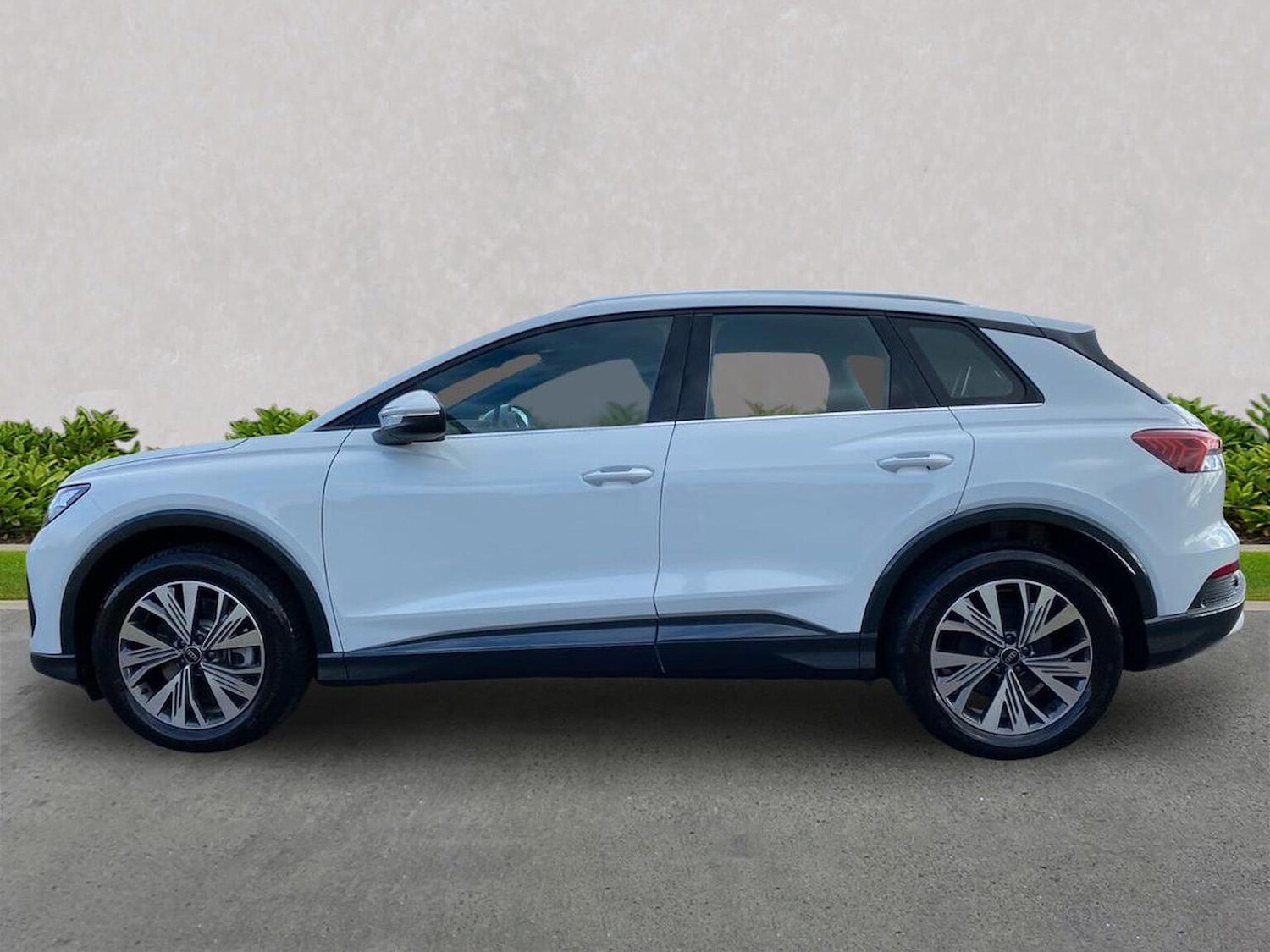 Used Audi Q4 e-tron 2025 for sale - 76699377: Photo 19