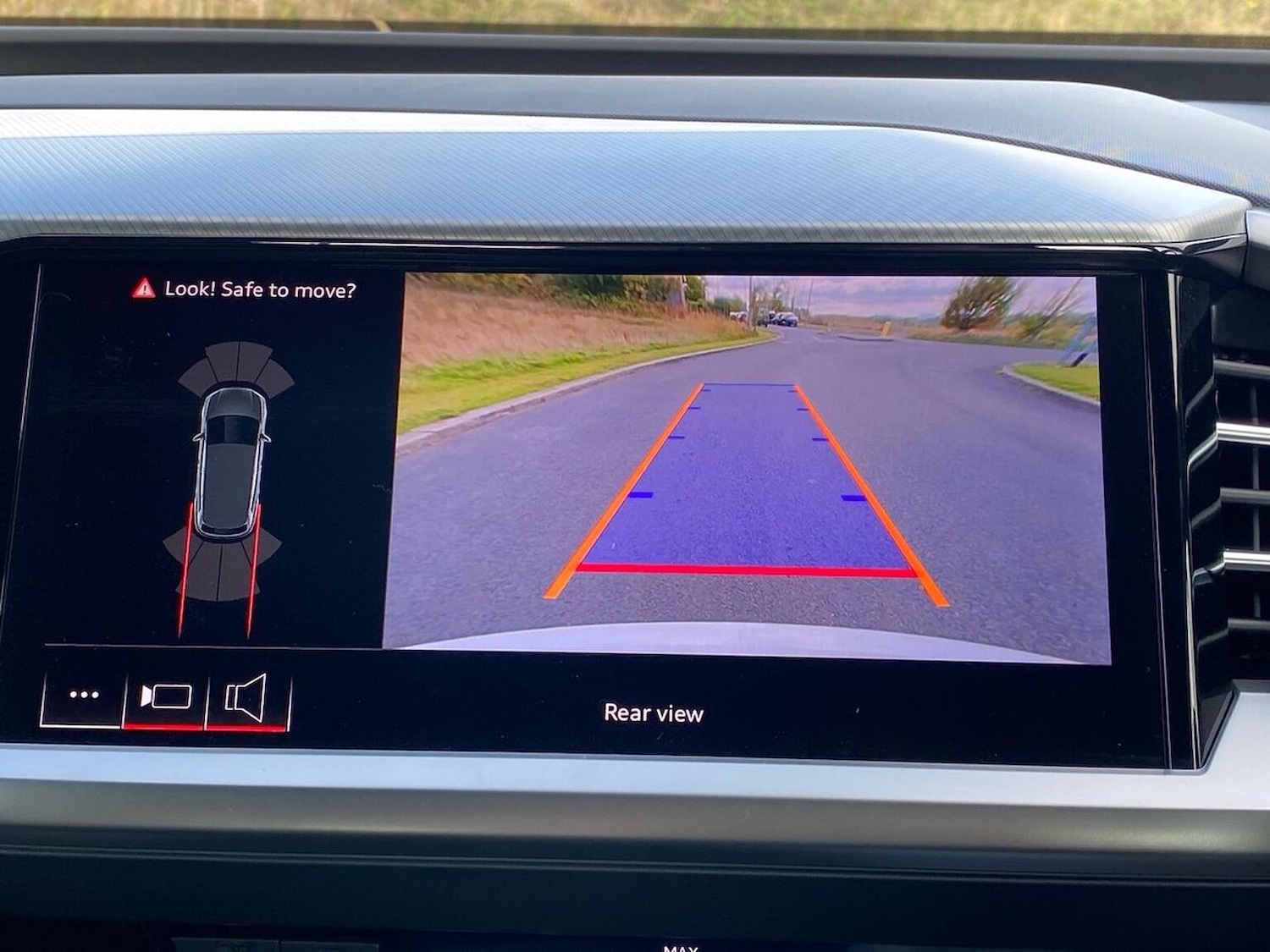 Used Audi Q4 e-tron 2025 for sale - 76699377: Photo 23