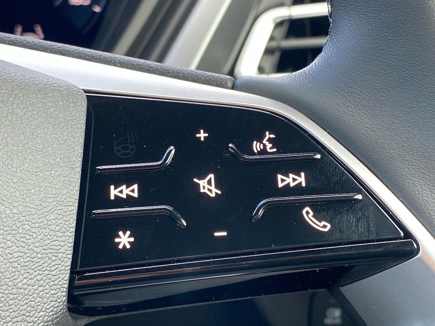 Used Audi Q4 e-tron 2025 for sale - 76699377: Photo 26