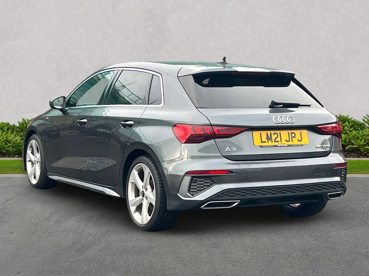 Used Audi A3 2021 for sale - 76611597: Photo 2