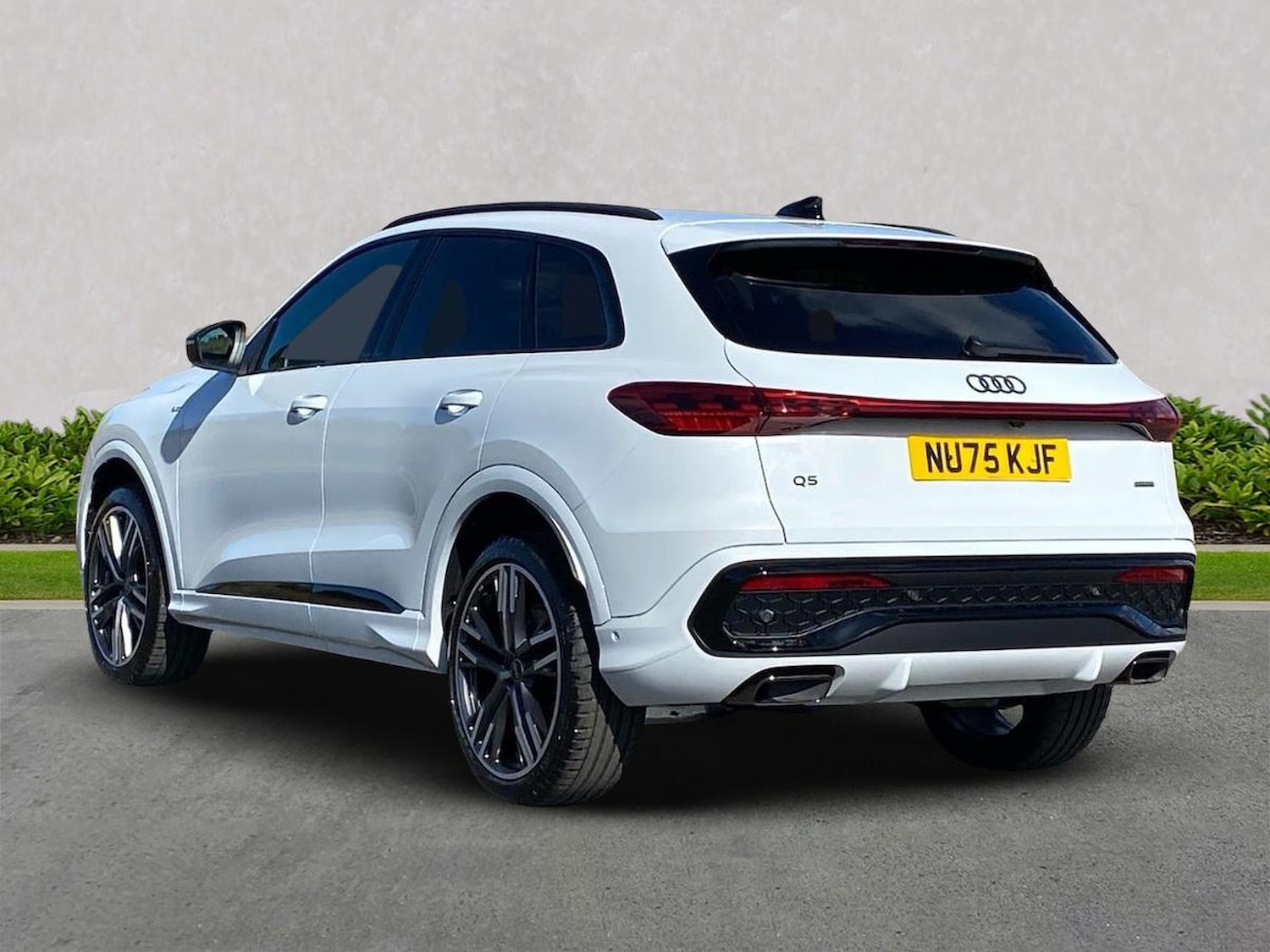 Used Audi Q5 2025 for sale - 78192933: Photo 2