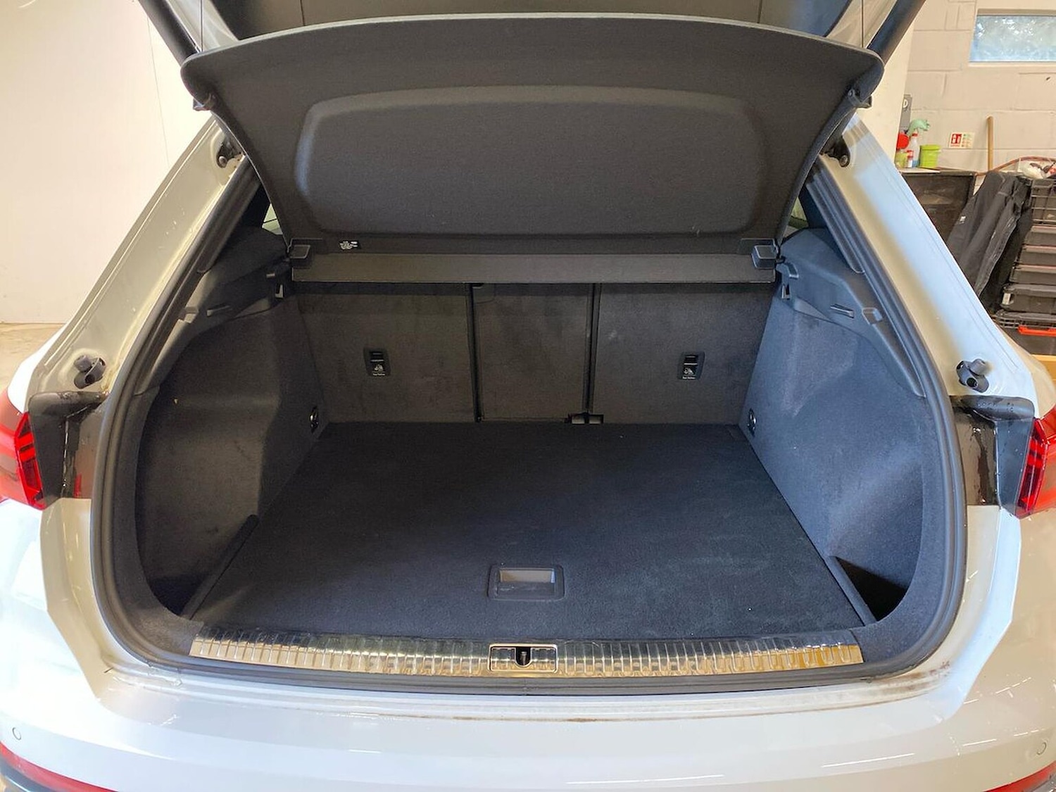 Used Audi Q3 2024 for sale - 77676309: Photo 17