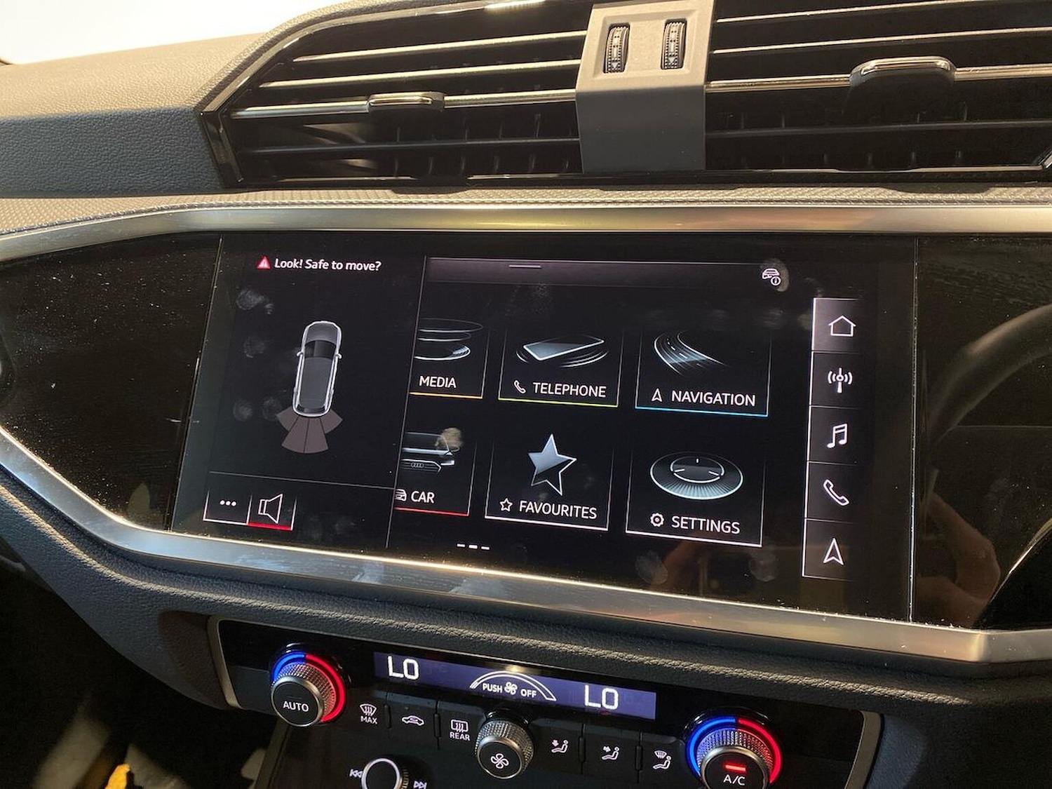 Used Audi Q3 2024 for sale - 77676309: Photo 23