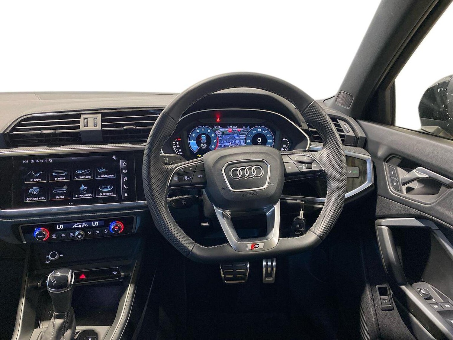 Used Audi Q3 2024 for sale - 77676309: Photo 9