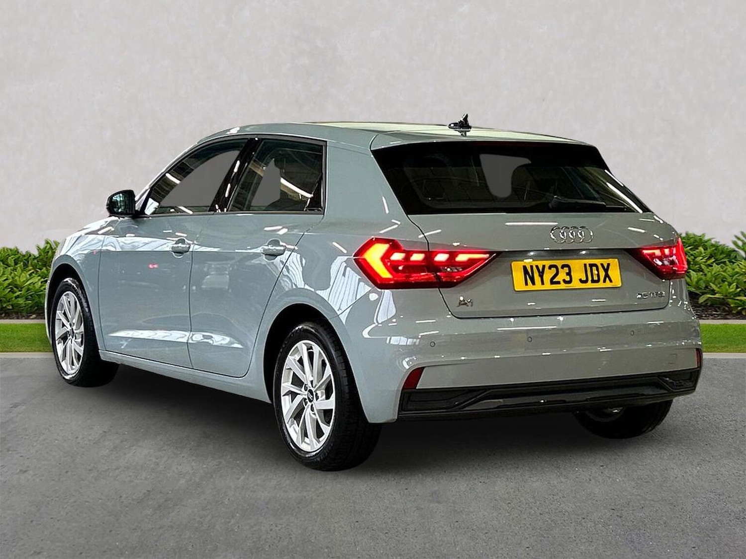Used Audi A1 2023 for sale - 76450589: Photo 2