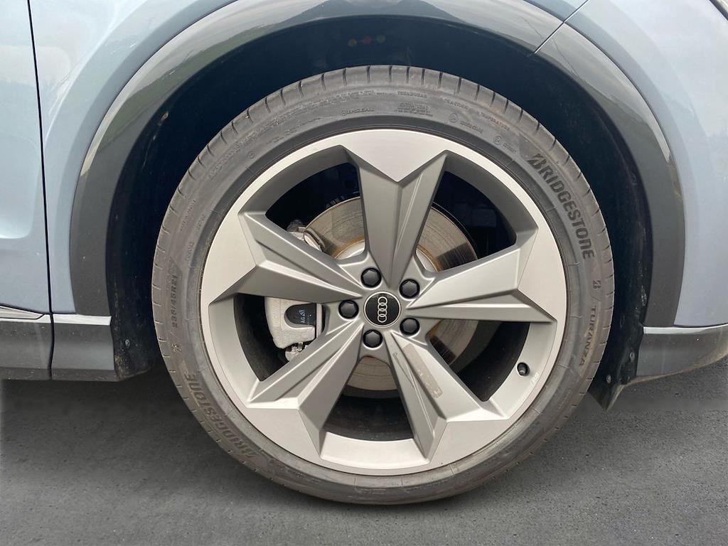 Used Audi Q4 e-tron 2025 for sale - 77012414: Photo 8