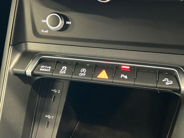 Used Audi Q3 2022 for sale - 76149529: Photo 22