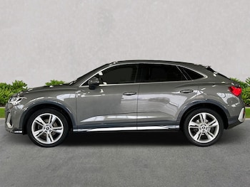 Used Audi Q3 2022 for sale - 76149529: Photo 3