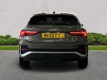 Used Audi Q3 2022 for sale - 76149529: Photo 4