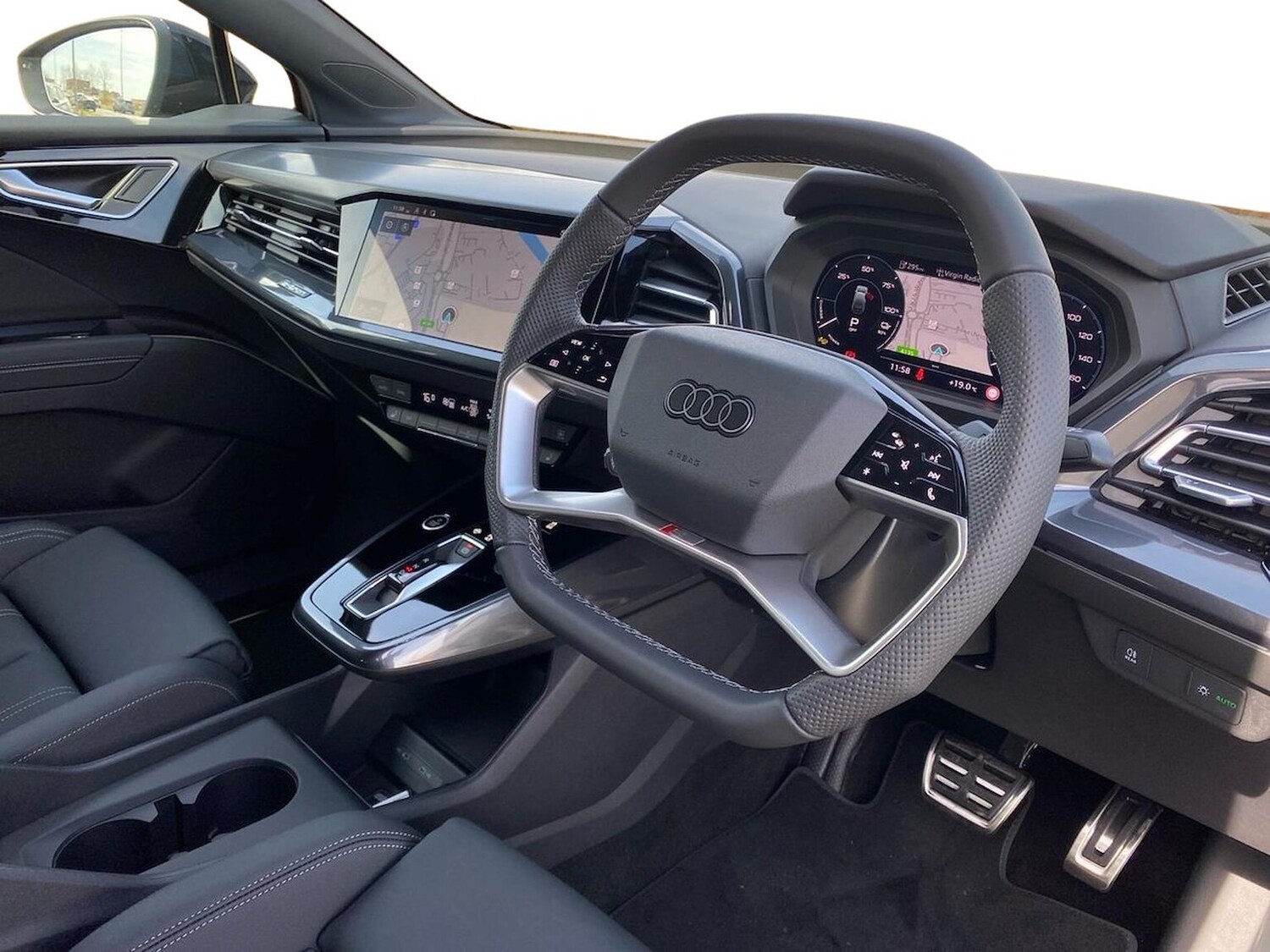 Used Audi Q4 e-tron 2025 for sale - 76599381: Photo 15