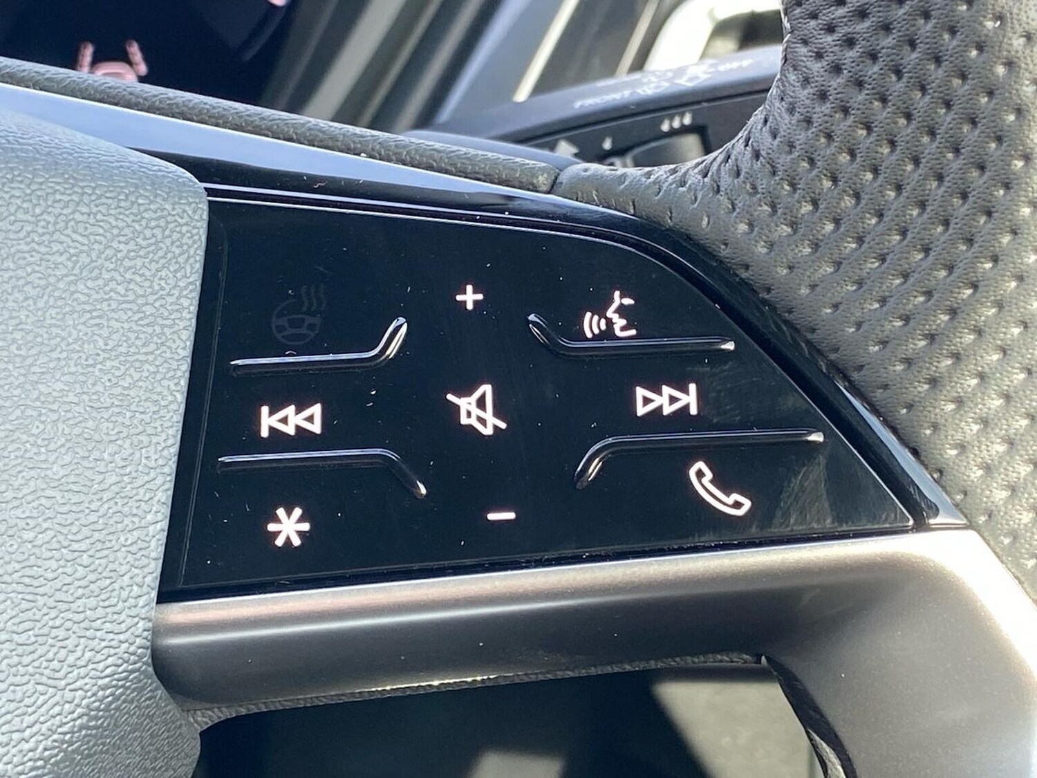 Used Audi Q4 e-tron 2025 for sale - 76599381: Photo 26