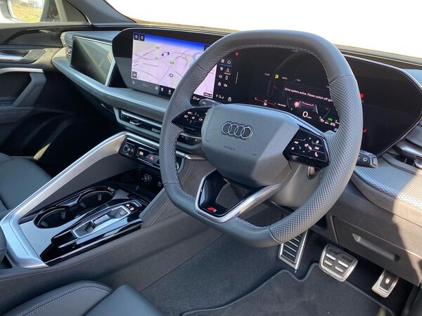 Used Audi Q5 2025 for sale - 75581802: Photo 15