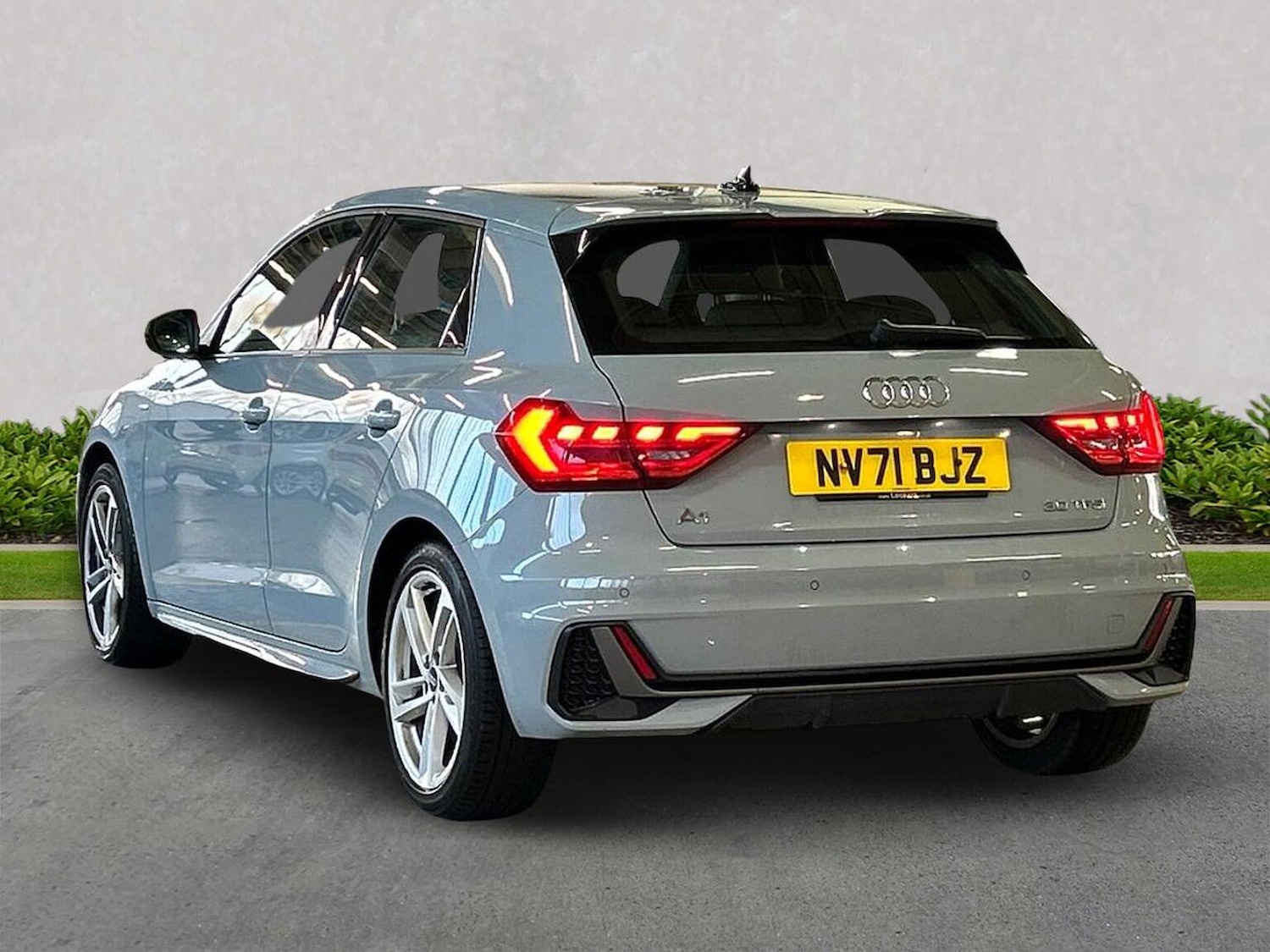 Used Audi A1 2021 for sale - 76403452: Photo 2