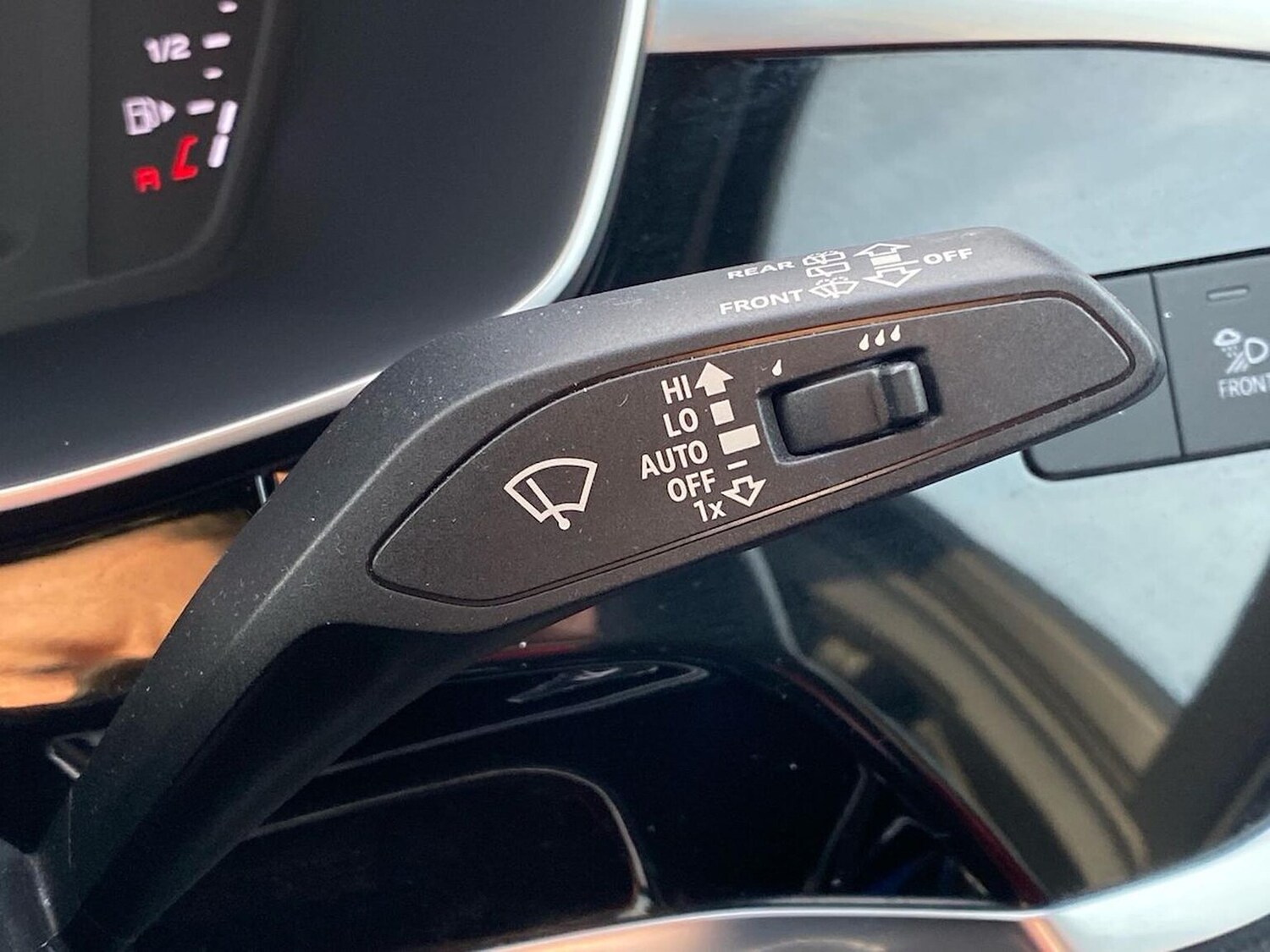 Used Audi Q3 2023 for sale - 76809365: Photo 28