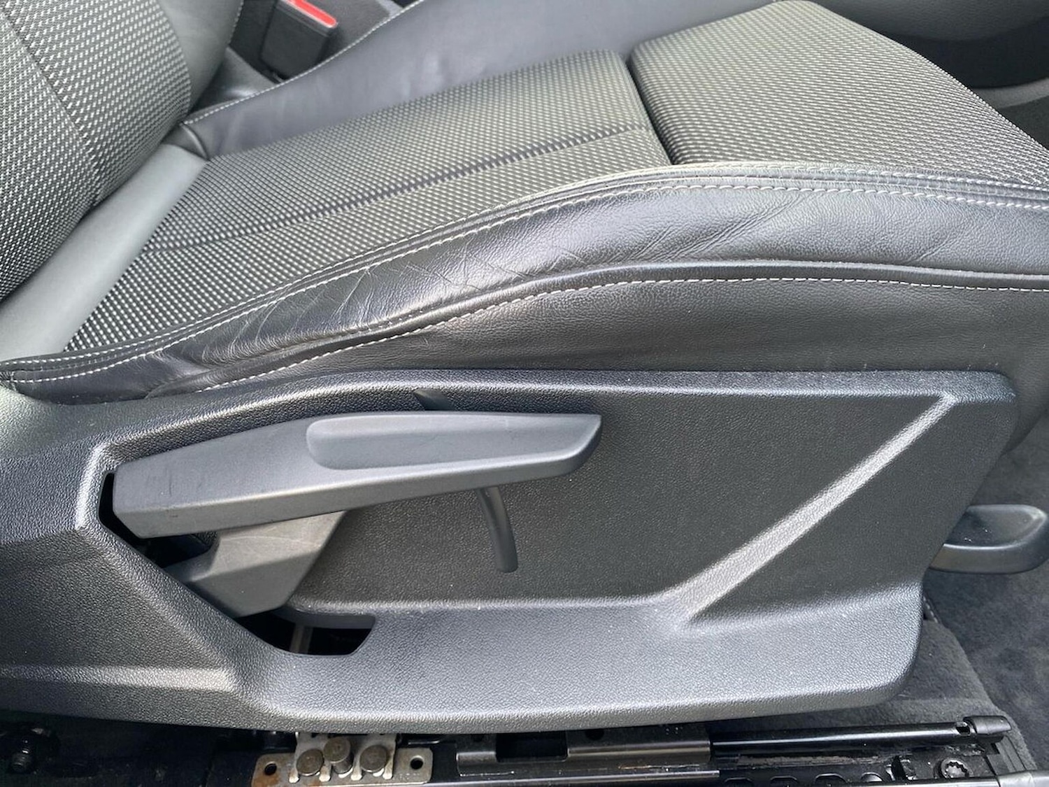 Used Audi Q3 2023 for sale - 76809365: Photo 30