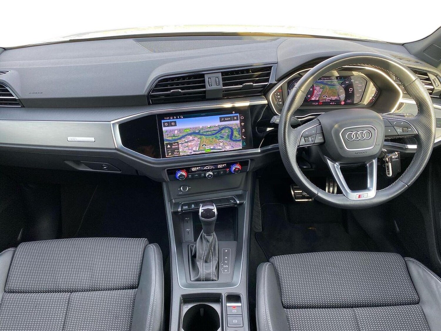 Used Audi Q3 2023 for sale - 76809365: Photo 8