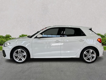 Used Audi A1 2022 for sale - 76142875: Photo