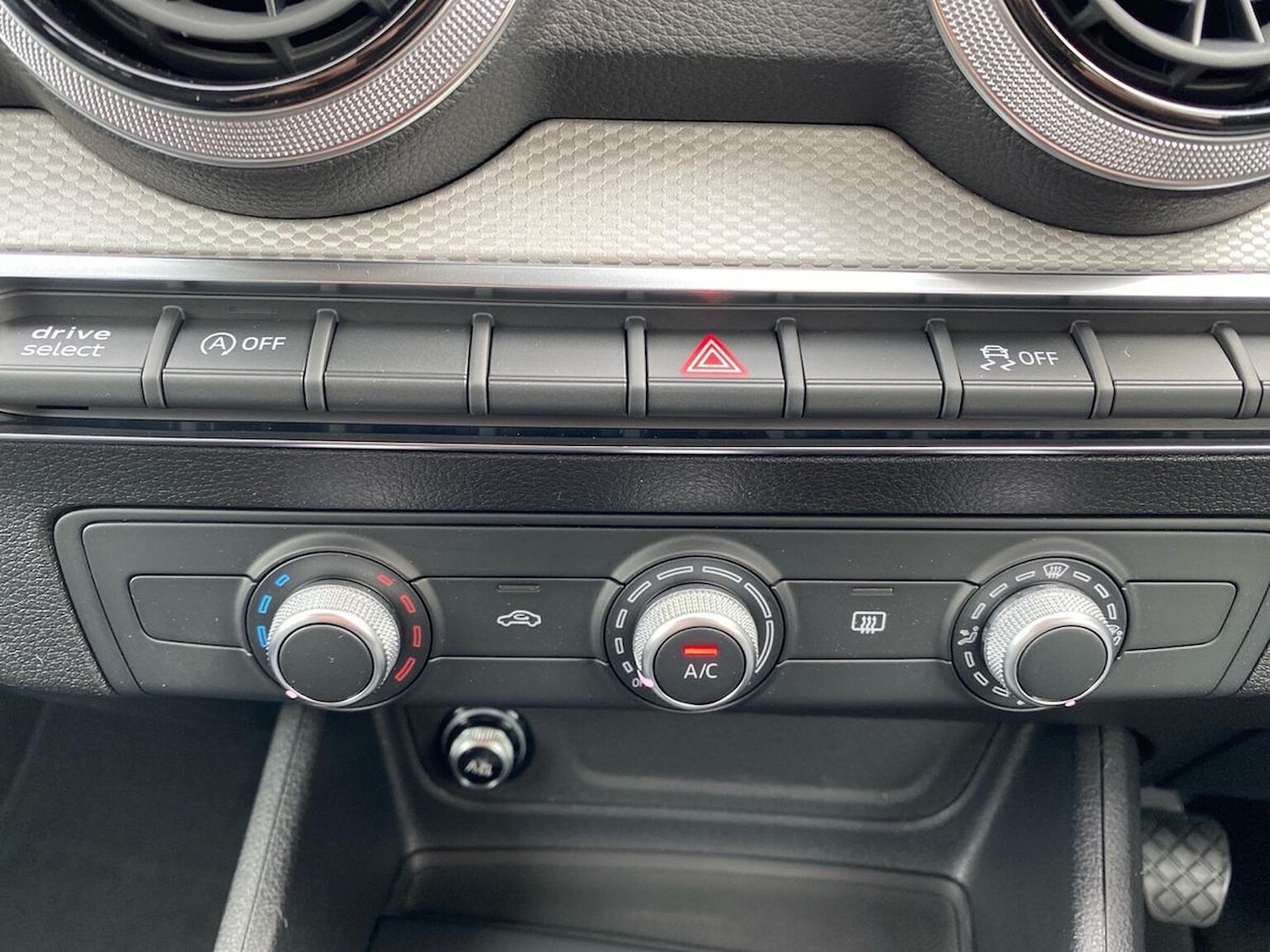 Used Audi Q2 2025 for sale - 76963470: Photo 12