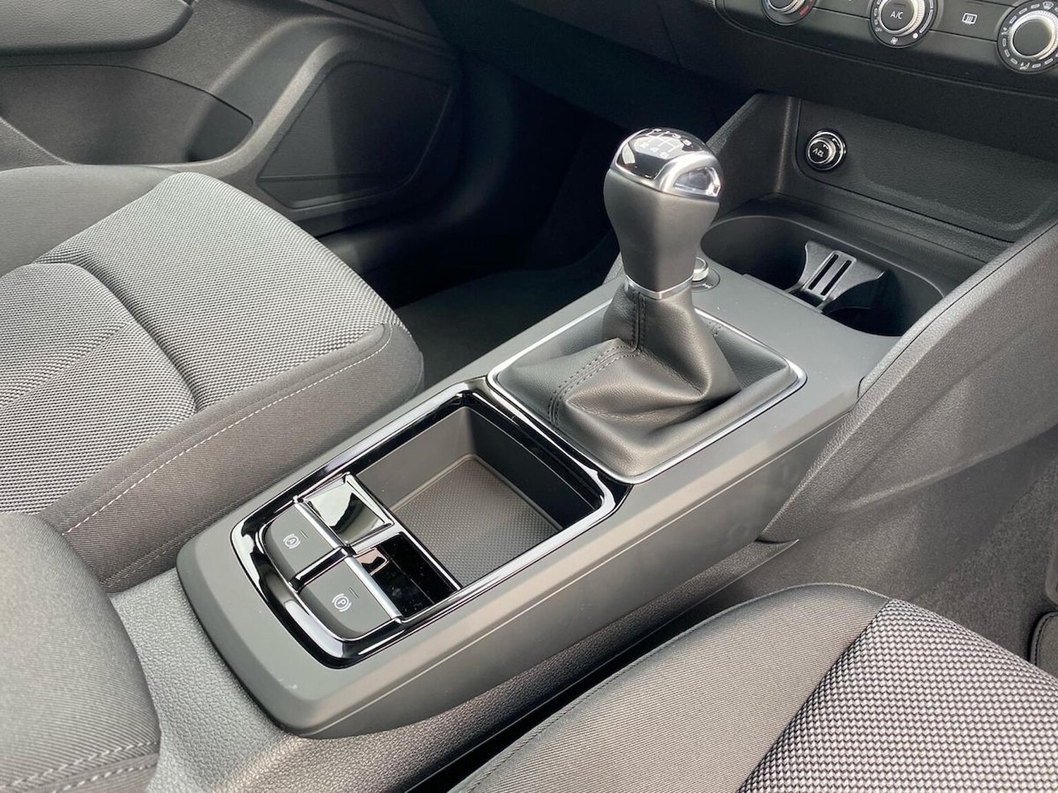 Used Audi Q2 2025 for sale - 76963470: Photo 13