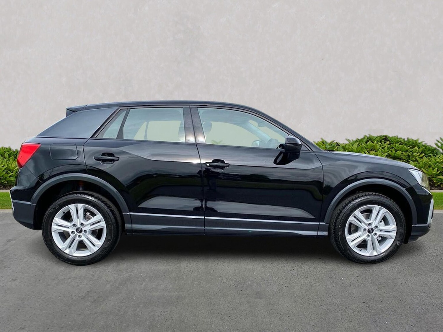 Used Audi Q2 2025 for sale - 76963470: Photo 3