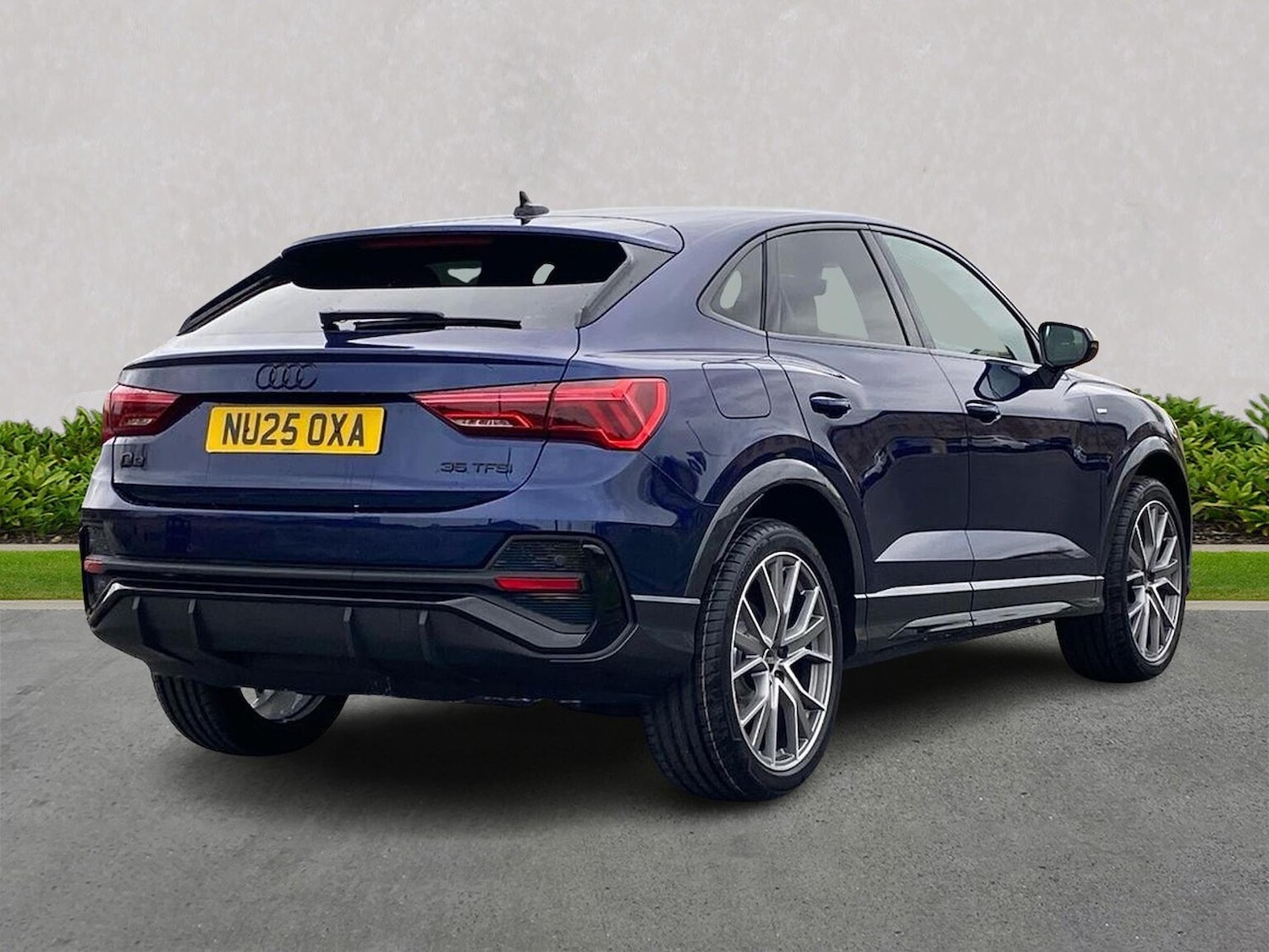 Used Audi Q3 2025 for sale - 76504931: Photo 18